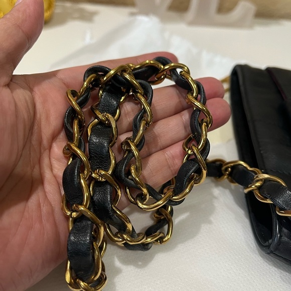 MCM SMALL BLACK QUILTED SHOULDER BAG - Picture 7 of 11